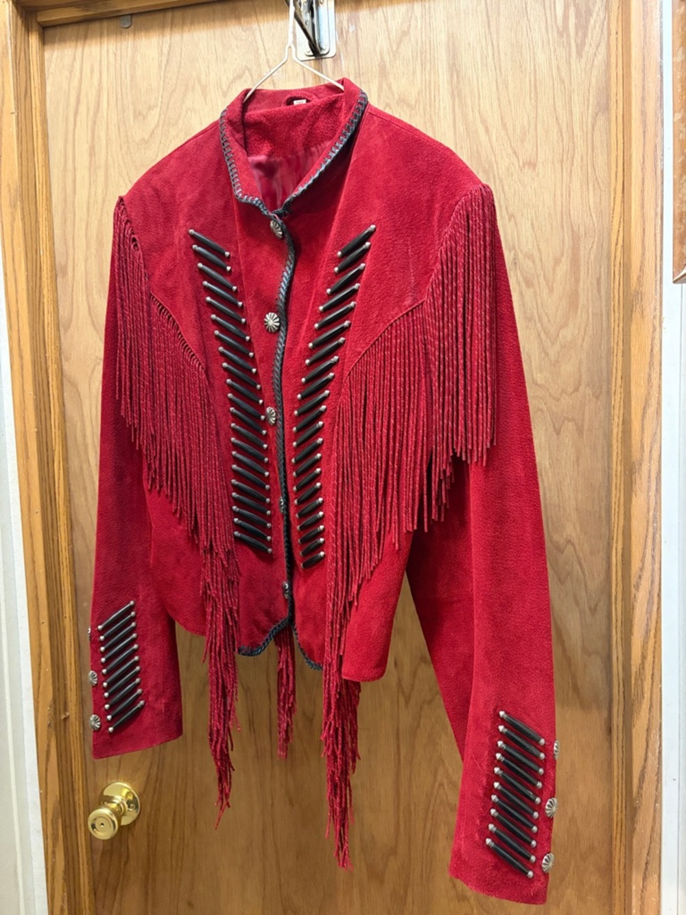 Red Suede Fringe Western-Style Jacket with Decorative Studs .Stand out with this